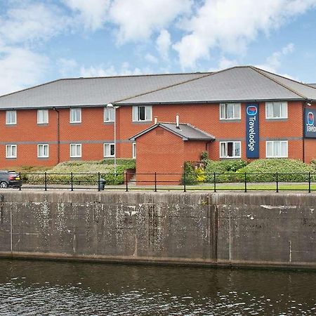 Travelodge Liverpool Docks Esterno foto