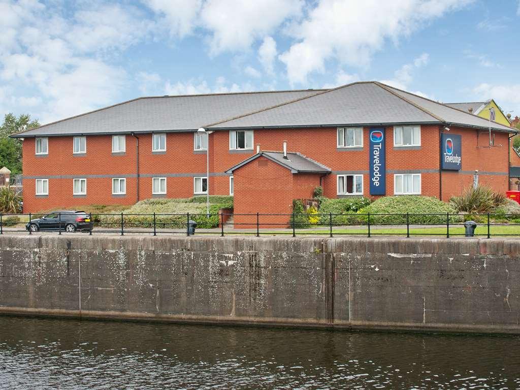 Travelodge Liverpool Docks Esterno foto